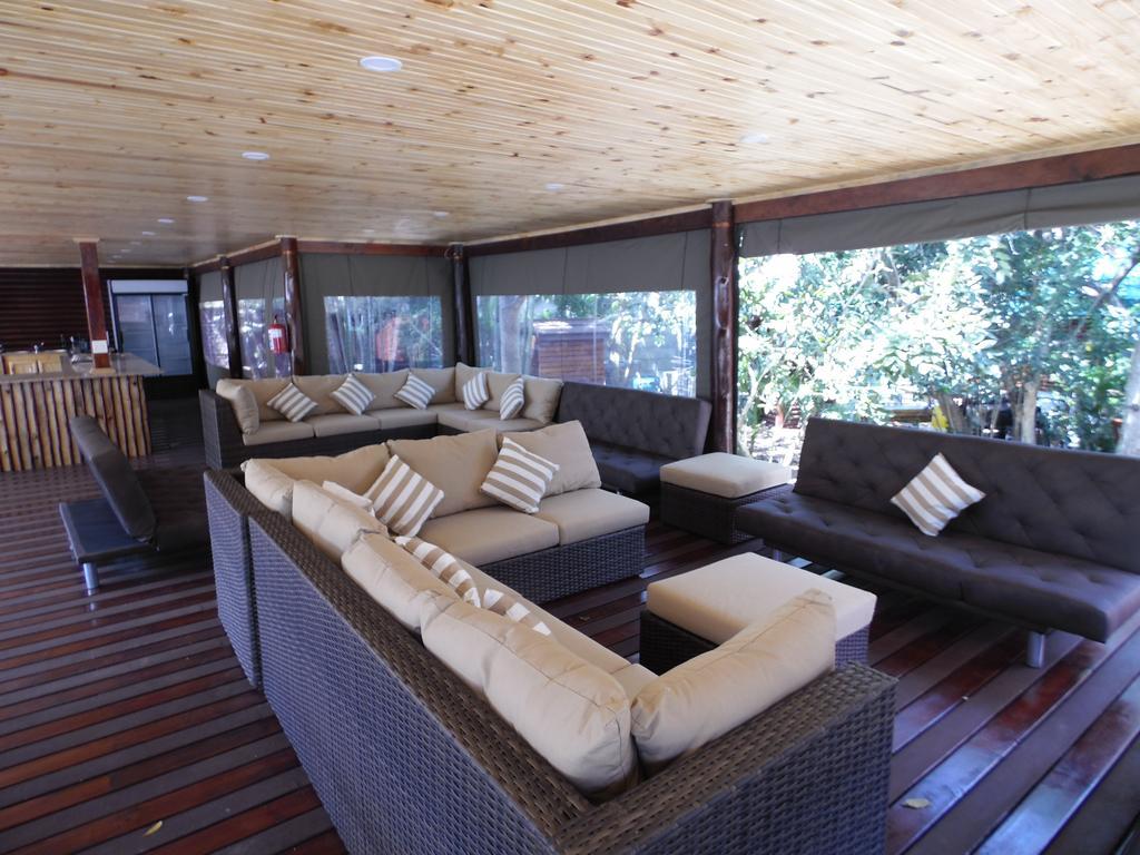 Urban Glamping Tranquil International Backpacking Village St. Lucia Exterior photo