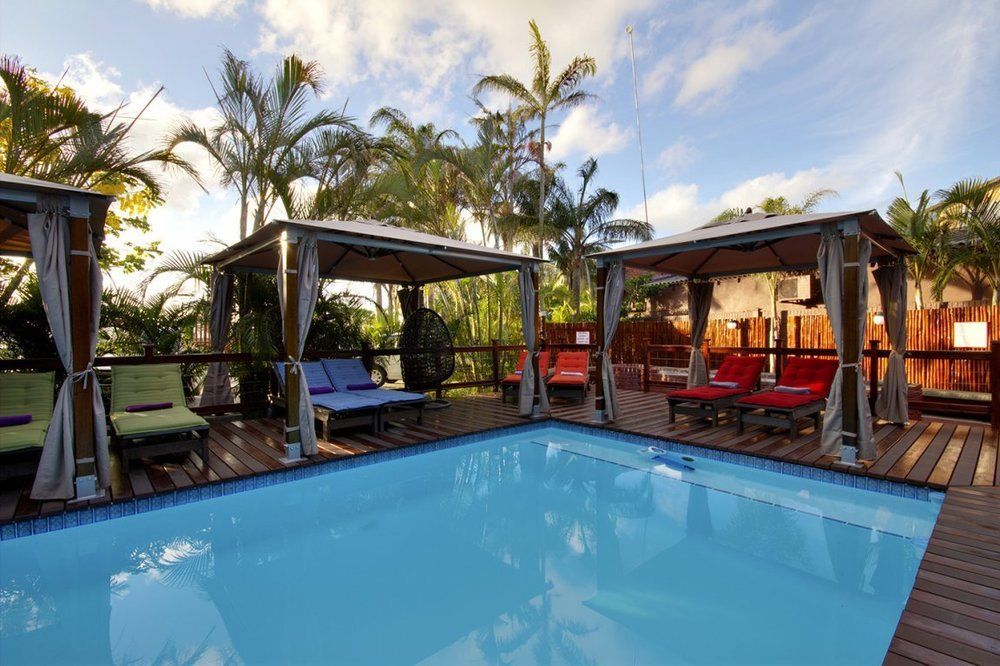 Urban Glamping Tranquil International Backpacking Village St. Lucia Exterior photo